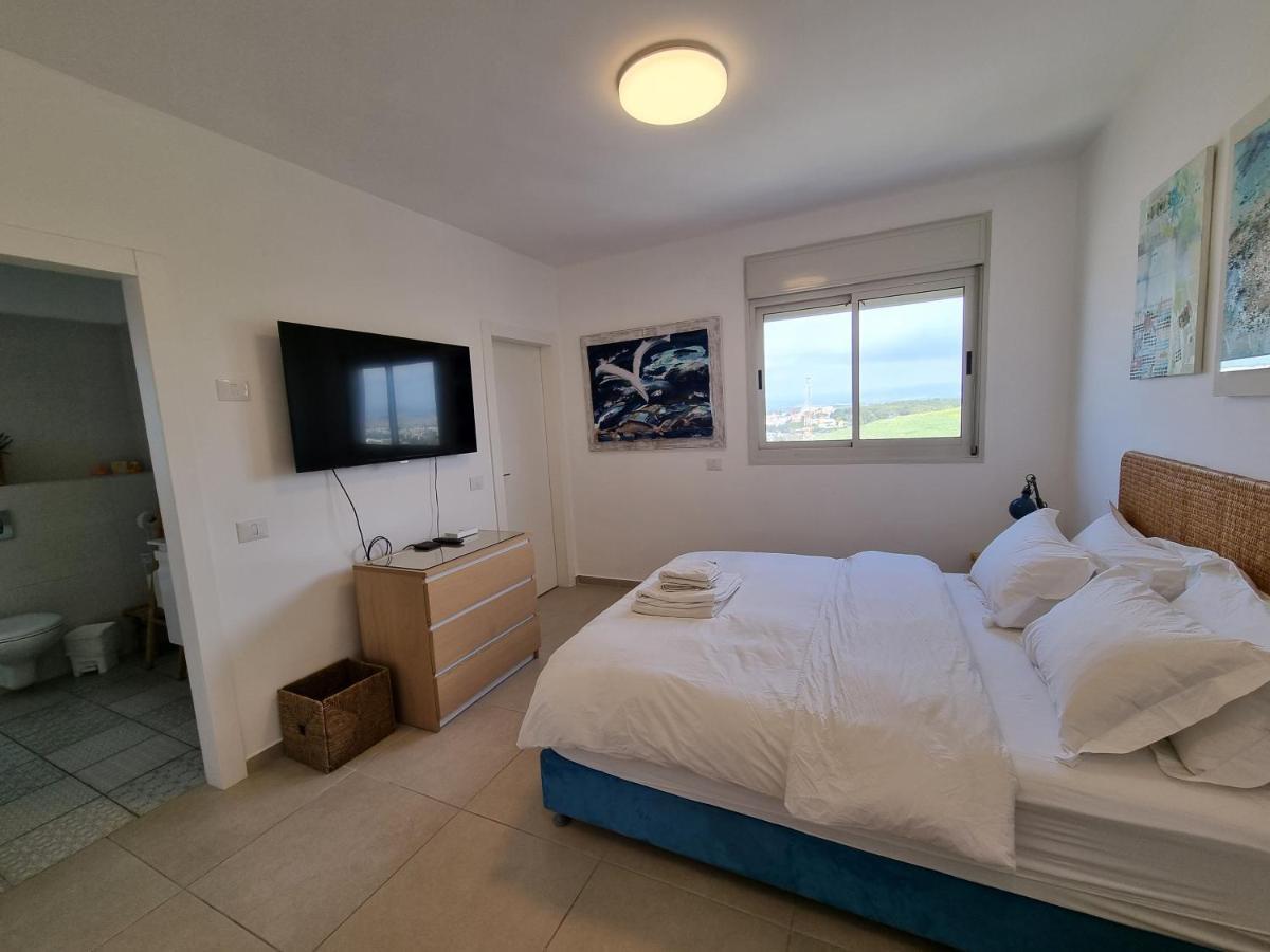 Beachfront Gallery Acre Exterior foto