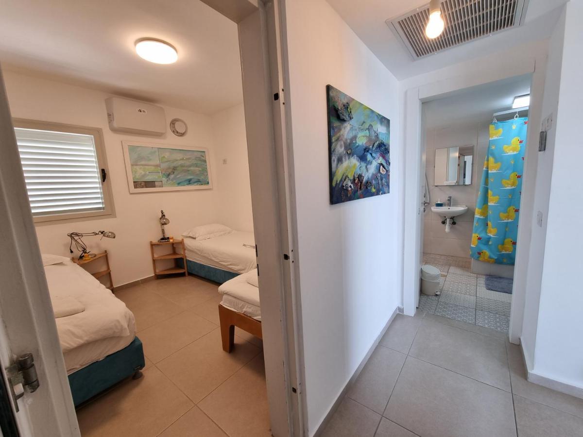 Beachfront Gallery Acre Exterior foto