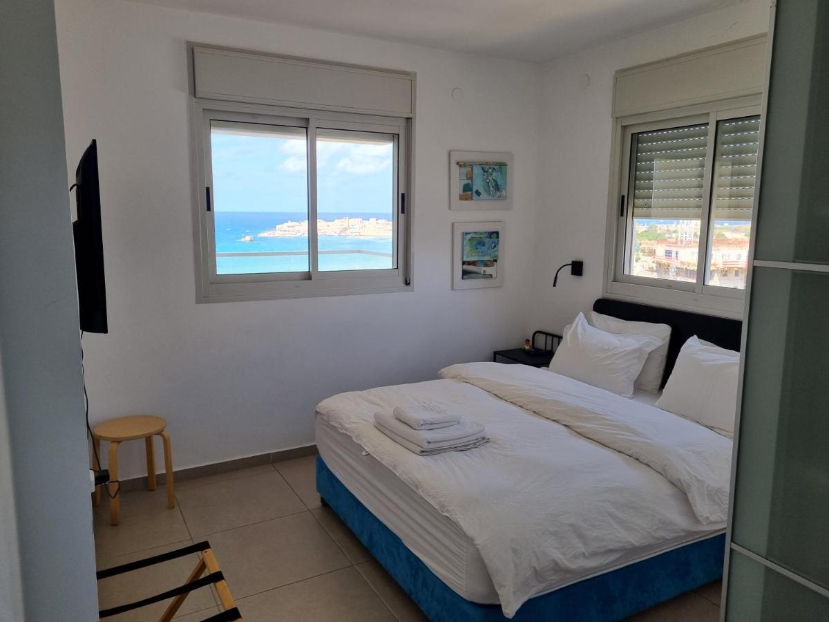 Beachfront Gallery Acre Exterior foto