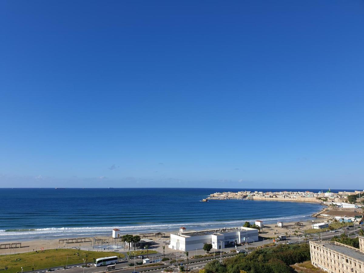 Beachfront Gallery Acre Exterior foto